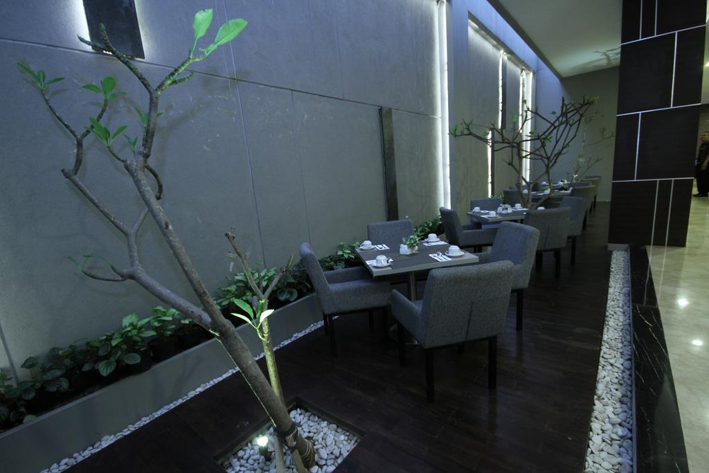 Atlantic City Hotel Bandung Ngoại thất bức ảnh