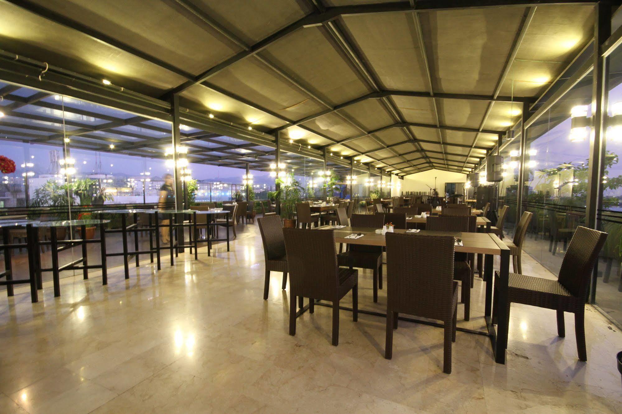 Atlantic City Hotel Bandung Ngoại thất bức ảnh